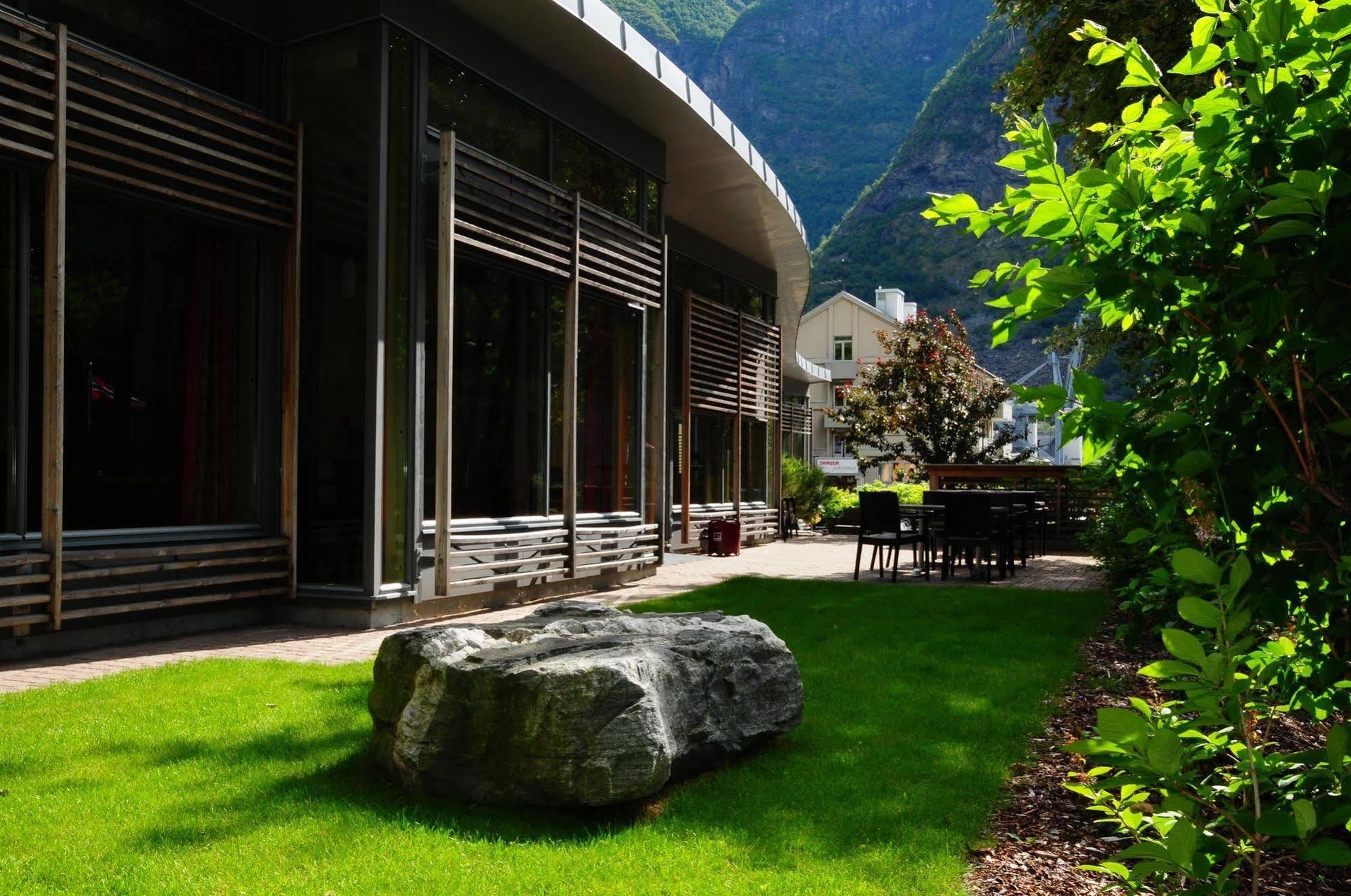 Klingenberg Hotel - Ardal Ardalstangen Exterior photo